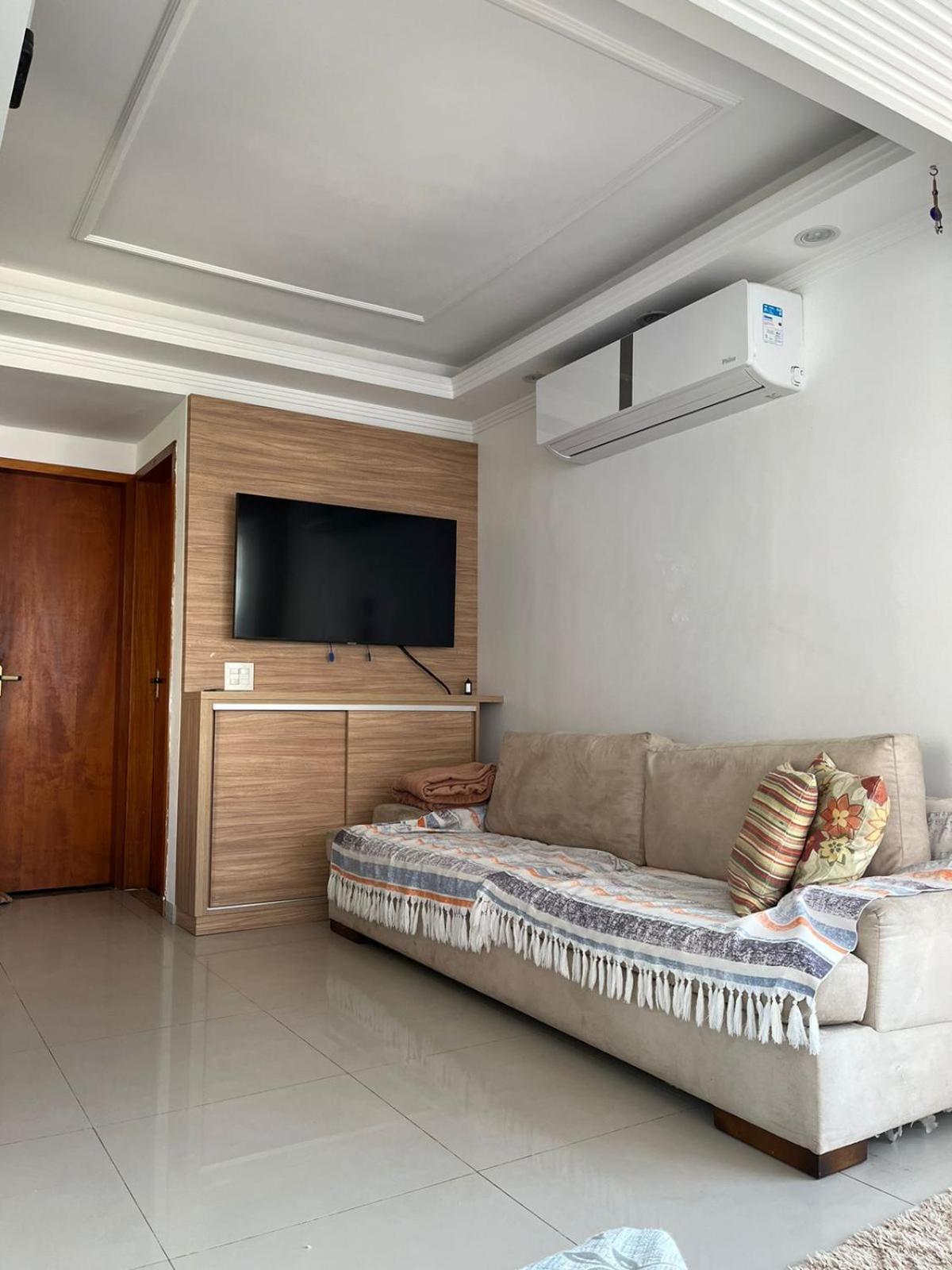 Cobertura Incrivel, Silenciosa E Familiar Com Sala Ampla, Cozinha Americana, 3 Quartos, Area Gourmet, Terraco Aberto Com Churrasqueira E Jacuzzi Na Praia Da Barra Da Tijuca - Rio De Janeiro - Apto Inteiro So Pra Voce Apartamento Rio de Janeiro