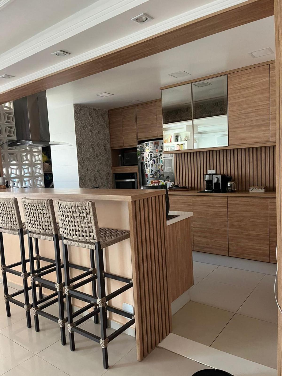 Cobertura Incrivel, Silenciosa E Familiar Com Sala Ampla, Cozinha Americana, 3 Quartos, Area Gourmet, Terraco Aberto Com Churrasqueira E Jacuzzi Na Praia Da Barra Da Tijuca - Rio De Janeiro - Apto Inteiro So Pra Voce * Rio de Janeiro