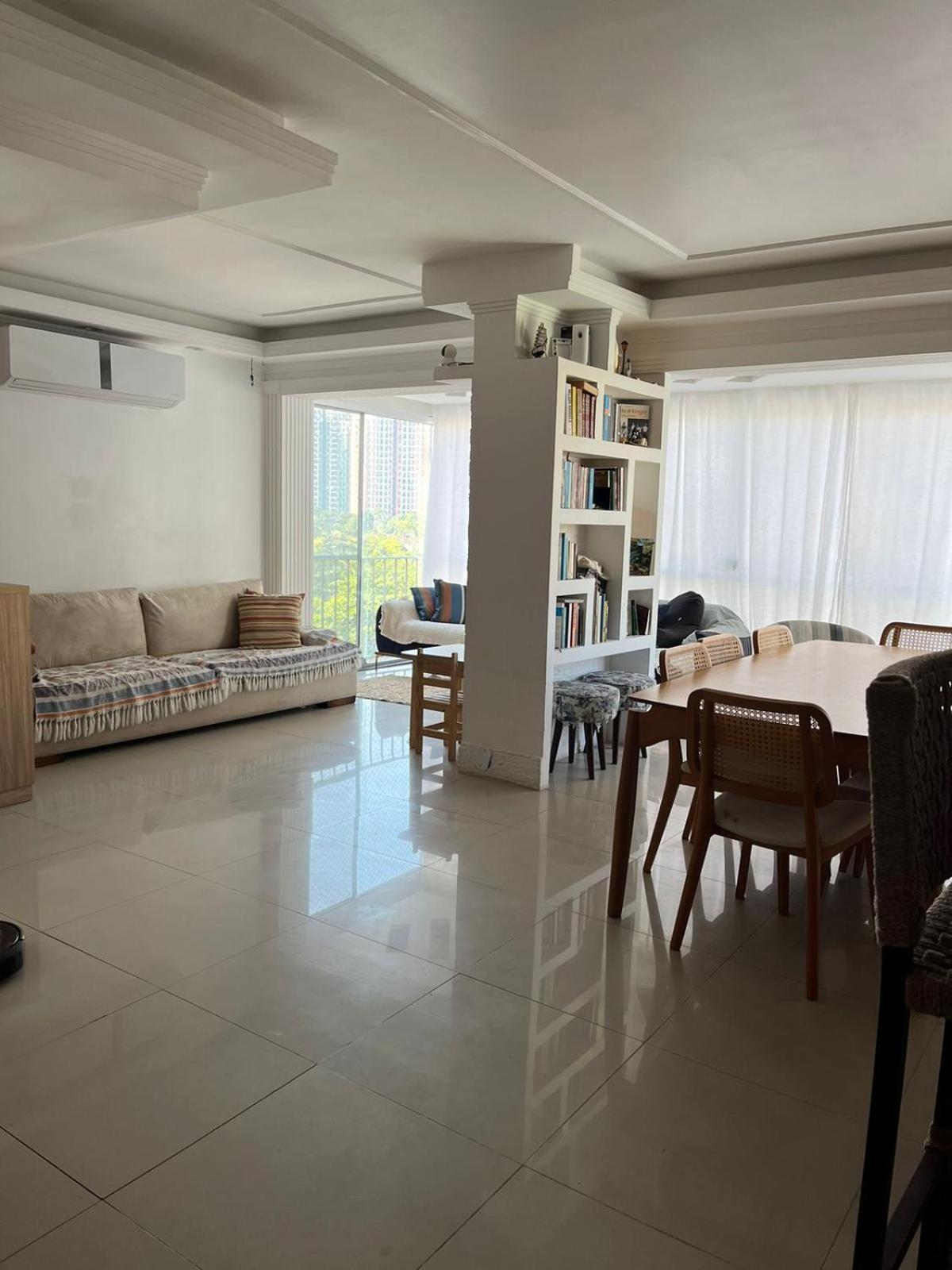 Cobertura Incrivel, Silenciosa E Familiar Com Sala Ampla, Cozinha Americana, 3 Quartos, Area Gourmet, Terraco Aberto Com Churrasqueira E Jacuzzi Na Praia Da Barra Da Tijuca - Rio De Janeiro - Apto Inteiro So Pra Voce * Rio de Janeiro