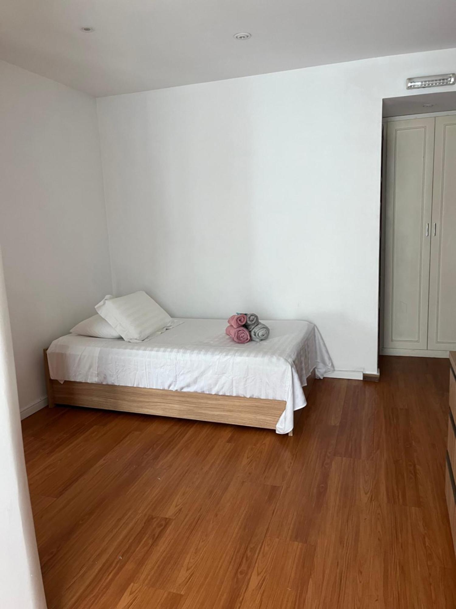 Cobertura Incrivel, Silenciosa E Familiar Com Sala Ampla, Cozinha Americana, 3 Quartos, Area Gourmet, Terraco Aberto Com Churrasqueira E Jacuzzi Na Praia Da Barra Da Tijuca - Rio De Janeiro - Apto Inteiro So Pra Voce