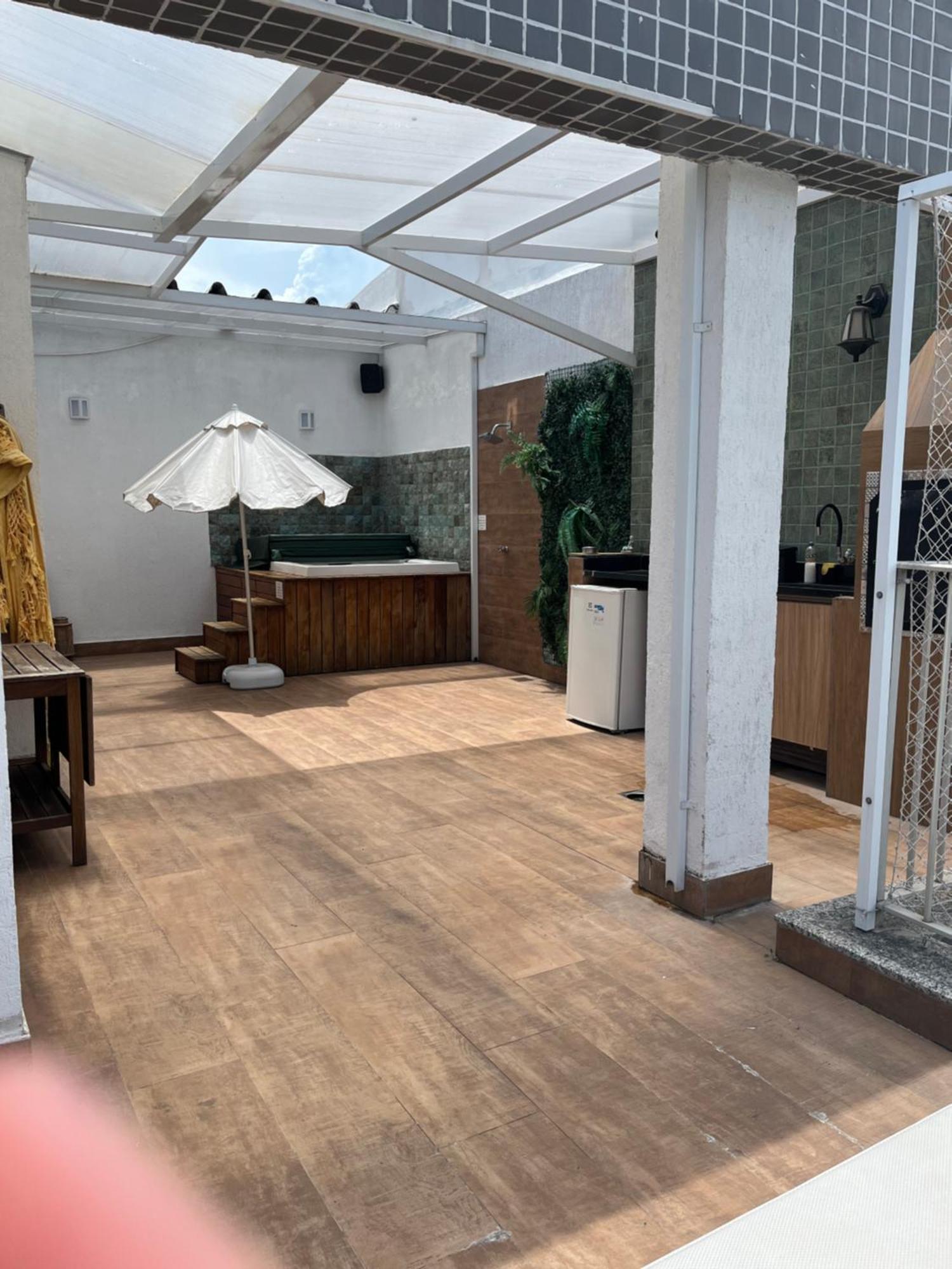 Cobertura Incrivel, Silenciosa E Familiar Com Sala Ampla, Cozinha Americana, 3 Quartos, Area Gourmet, Terraco Aberto Com Churrasqueira E Jacuzzi Na Praia Da Barra Da Tijuca - Rio De Janeiro - Apto Inteiro So Pra Voce Rio de Janeiro