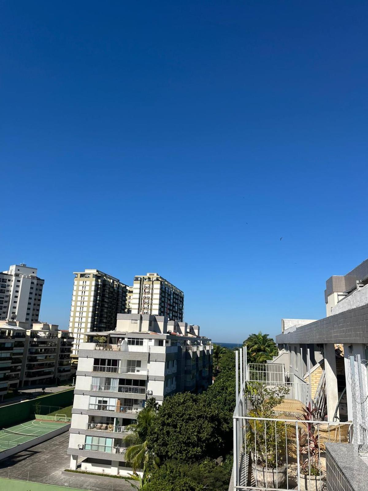 Apartment Cobertura Incrivel, Silenciosa E Familiar Com Sala Ampla, Cozinha Americana, 3 Quartos, Area Gourmet, Terraco Aberto Com Churrasqueira E Jacuzzi Na Praia Da Barra Da Tijuca - Rio De Janeiro - Apto Inteiro So Pra Voce