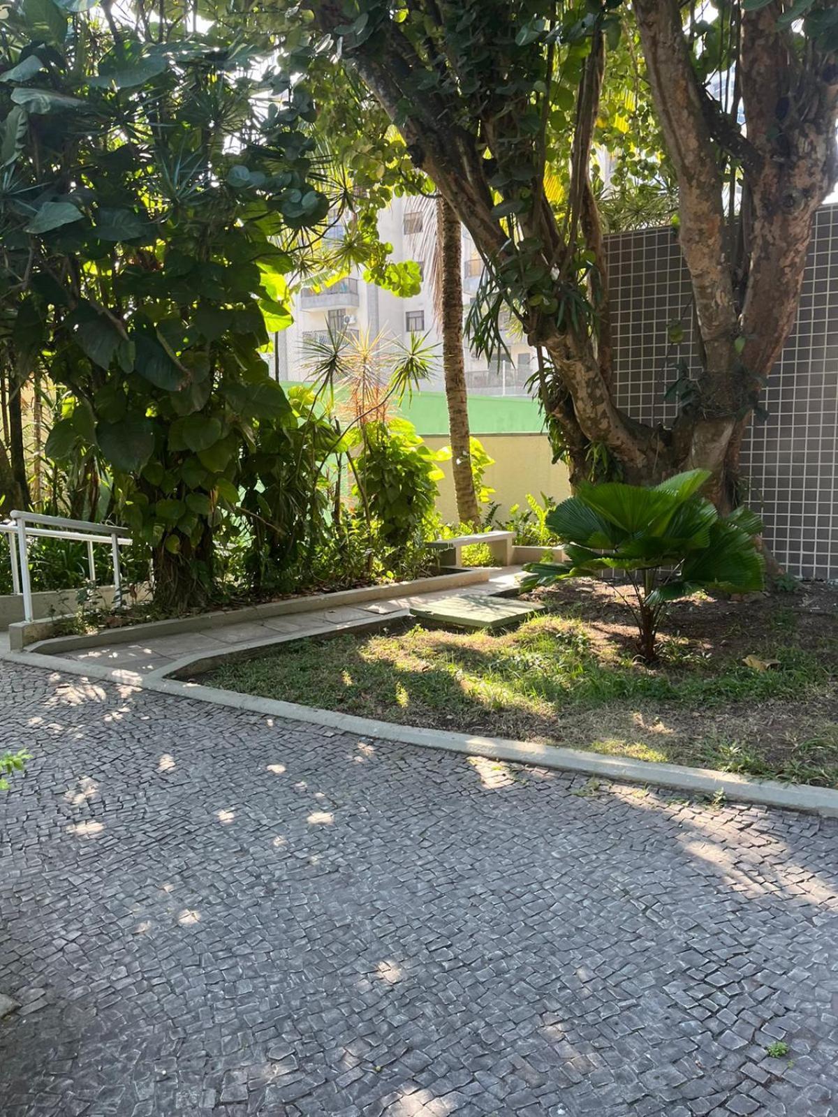 Cobertura Incrivel, Silenciosa E Familiar Com Sala Ampla, Cozinha Americana, 3 Quartos, Area Gourmet, Terraco Aberto Com Churrasqueira E Jacuzzi Na Praia Da Barra Da Tijuca - Rio De Janeiro - Apto Inteiro So Pra Voce Apartment Rio de Janeiro